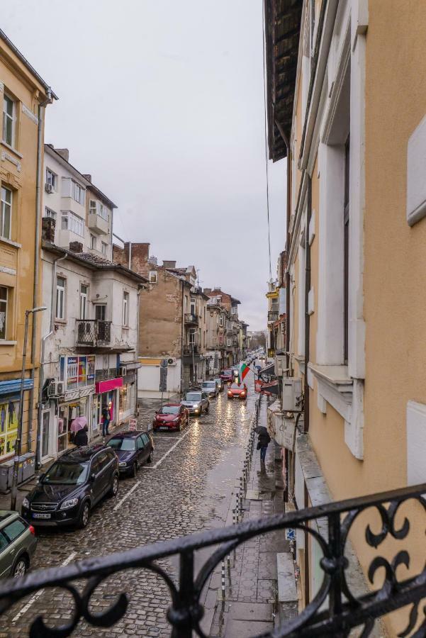 Champs-Elysees Sofia 2-Bdr, 2-Bthr Tsar Simeon Suite By Flat Mаnager エクステリア 写真